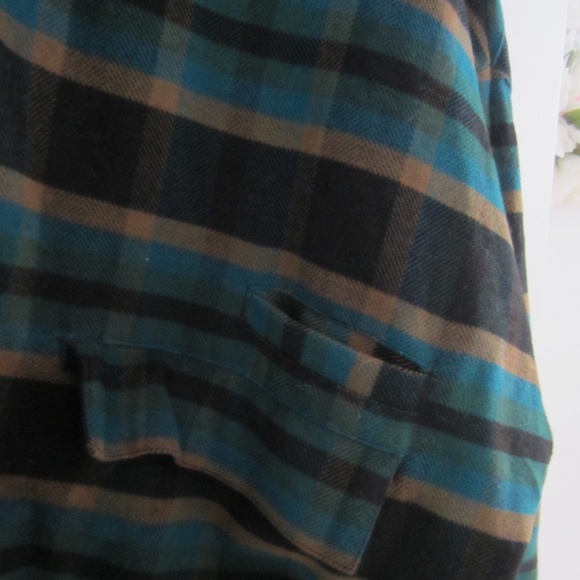 UO CHEAP MONDAY OS Oversized Mary Plaid Jacket - Picture 8 of 14